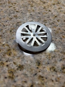 Lasco  6 Pronged Strainer for Price Pfister Bath (Chrome), 03-1339