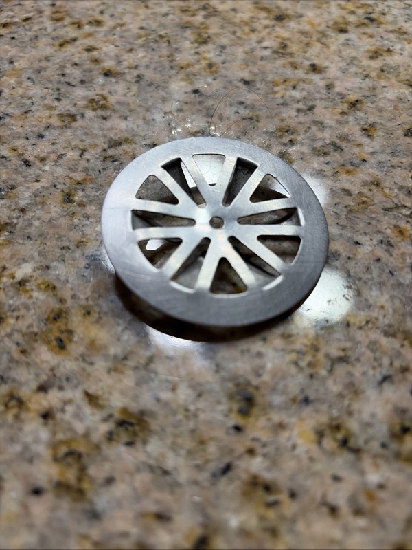 Lasco  6 Pronged Strainer for Price Pfister Bath (Chrome), 03-1339