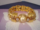 KJL, Kenneth Jay Lane," TANK LINK" BRACELET, DOUBLE END CLASP, W/FAUX MABE PEARL
