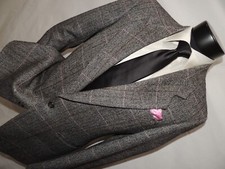 GIVENCHY mens Vintage Gray Tweed/Herringbone ...