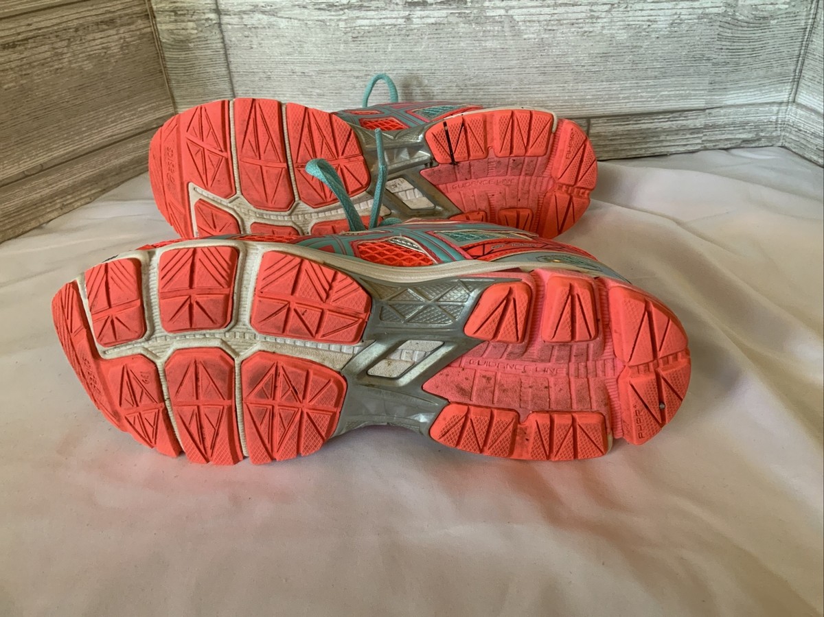 ASICS GT-1000 Woman's running shoes, size Duomax T4K8N, coral