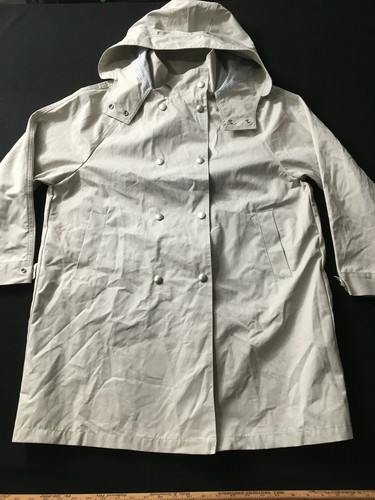 #5 Zara Trench Coat Water Repellent 