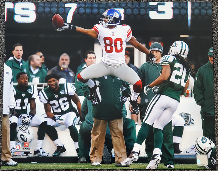 Victor Cruz ACROBAT (2011) New York Giants NFL Premium 16x20
