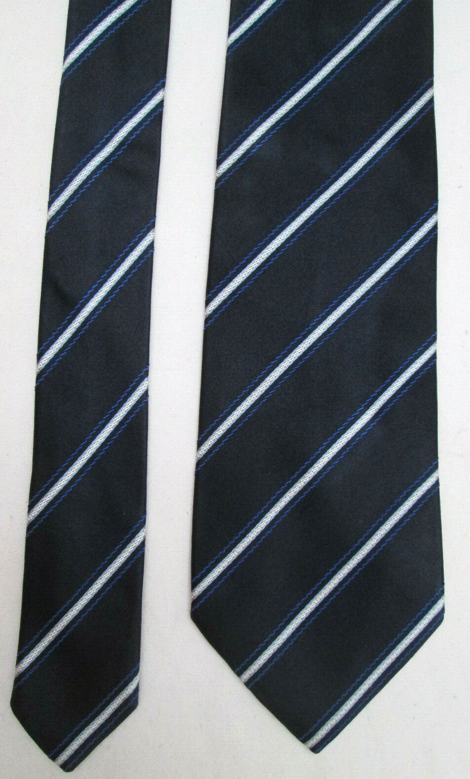 Picture 1 of 4
