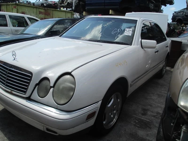 Colector de escape de pasajeros 210 tipo E420 compatible con 94-95 97 MERCEDES CLASE E 441152 Foto 3 de 4