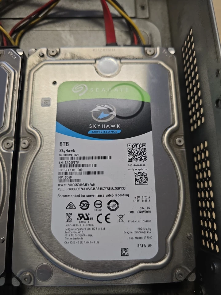 Hikvision DS-7732NI-E4/16P 32-Channel NVR with 18TB Seagate SkyHawk HDD(3 × 6TB) - Image 2 of 4