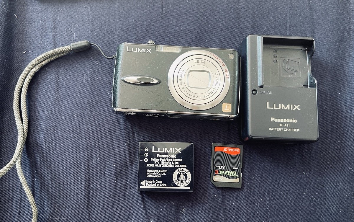 Panasonic Lumix DMC-FX01 2.5