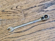 Blue Point BOER10 - 5/16" Offset Reversible Ratcheting 12 Pt Combination Wrench