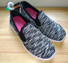 NWT! Woman's Black And White Memory Foam Slip-on Shoes/ Size  Medium  (7-8)