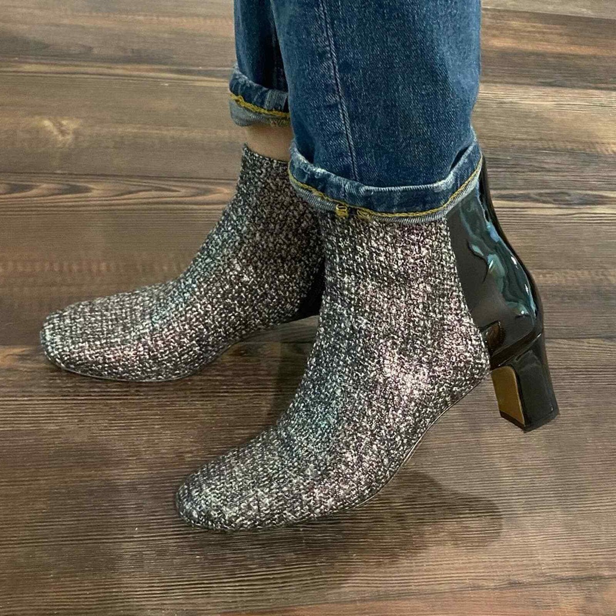 Donald Pliner Black Patent Leather Two Tone Iridescent Ankle