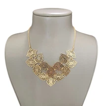 Vera Bradley Women's Statement Signature Bib Necklace Gold Plated NWT MSRP $58