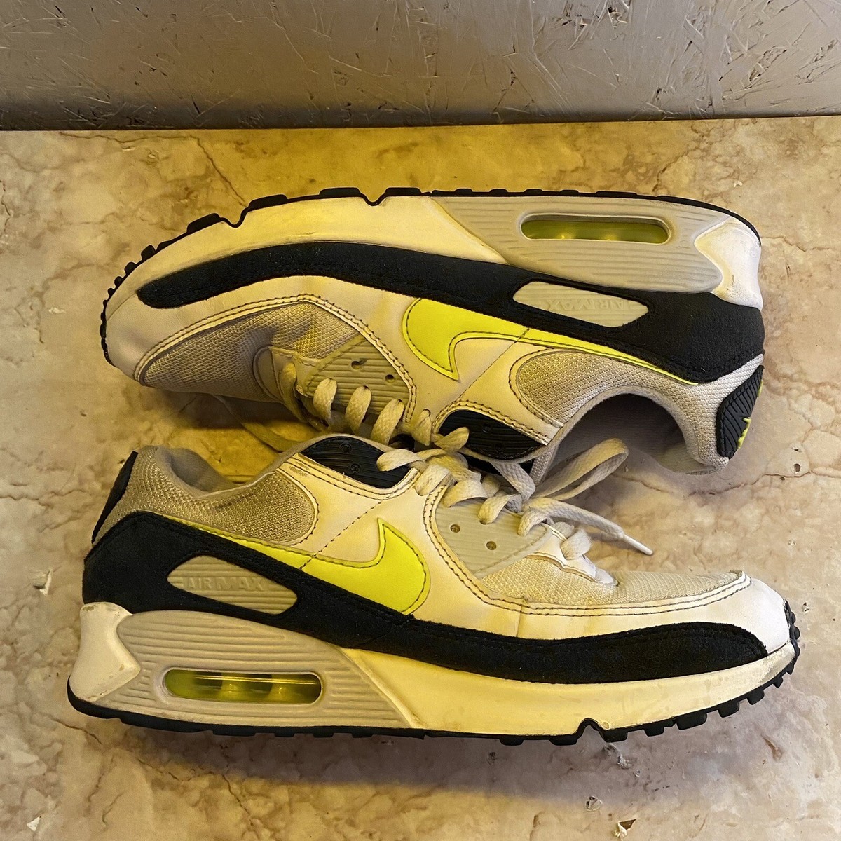 New Nike Air Max 90 Black Hot Lime CZ1846-100 White Grey Volt Neon