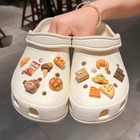 Foto 4 di 19