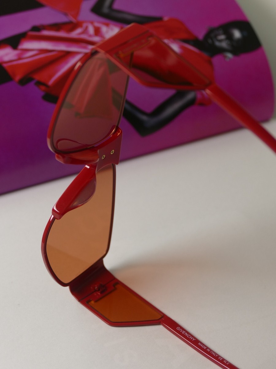 Streamlined, Givenchy women sunglasses full frame metal  display picture 3