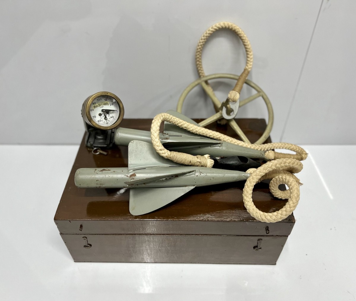 Hechelmann Marine Ship Log Yacht Speedometer Rope & Box Nautical