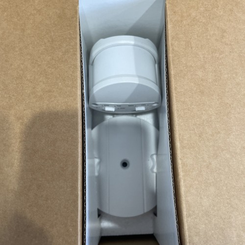 Dusk to Dawn LED Security Light Outdoor Motion Sensor Light Sensor 20W 1400lm - Picture 3 of 5