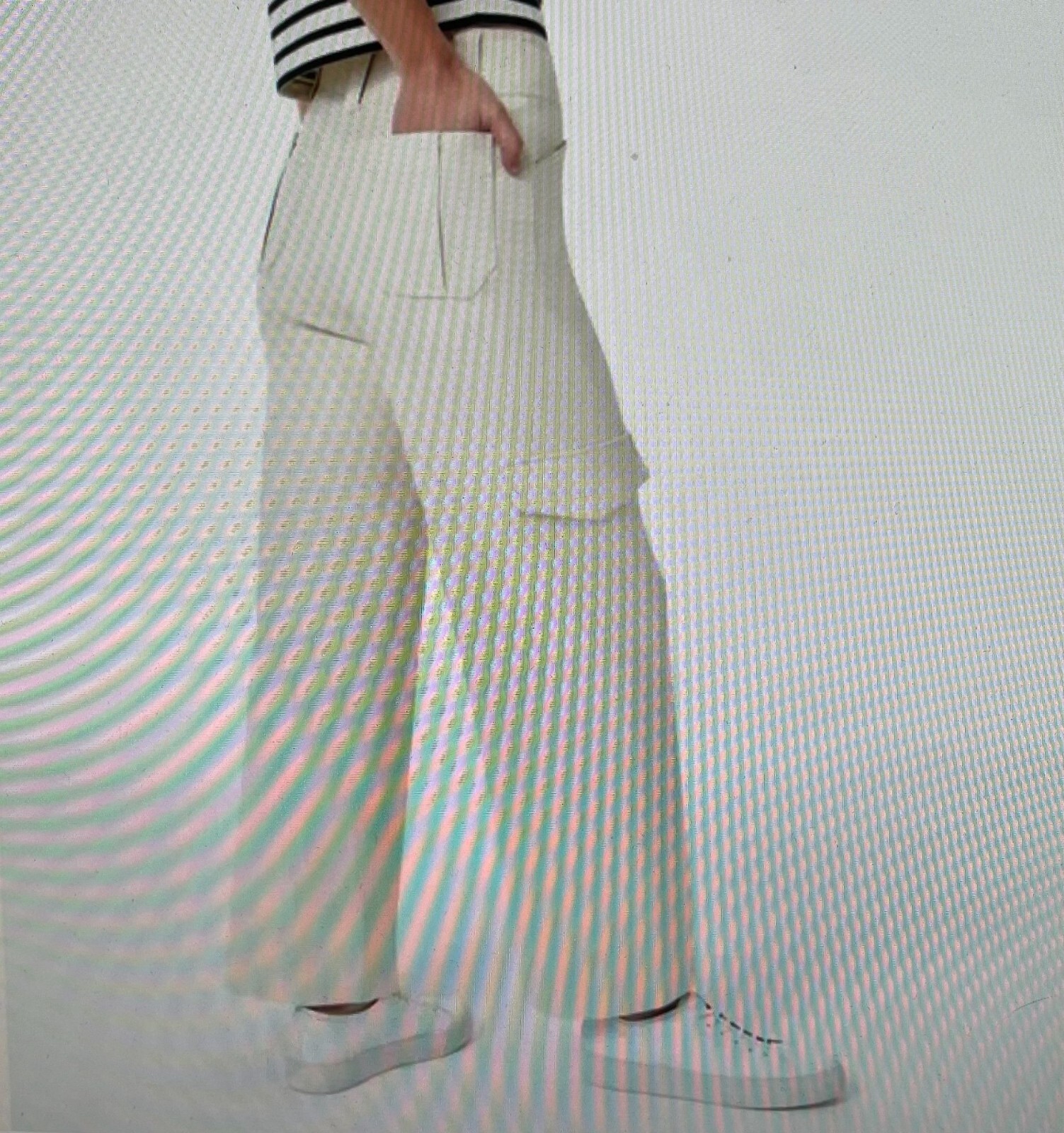 Picture 2 of 18