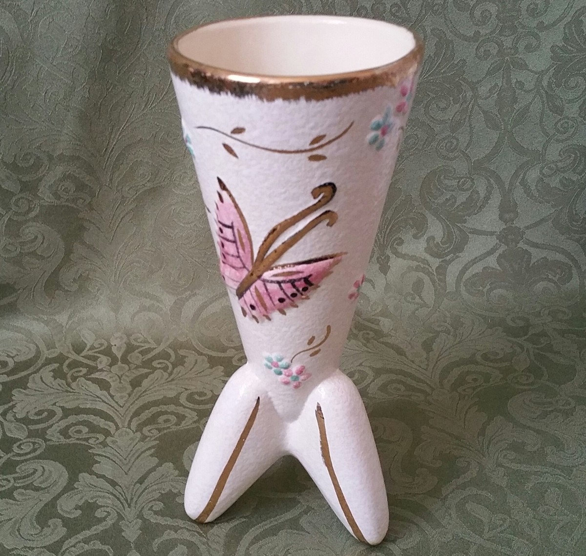 バタフライ　ホリーズ HULL POTTERY BUTTERFLY B9 VASE WHITE W/ GOLD & PINK BLACK BLUE