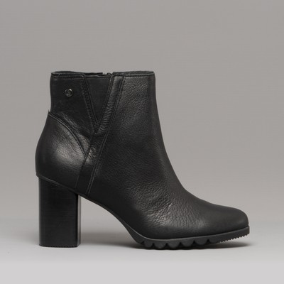 hush puppies spaniel ankle boot