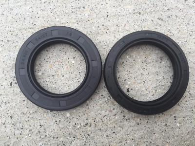 2 pcs Rotary Cutter Gearbox Oil Seals King Kutter 156005 & 156010 (002/005)