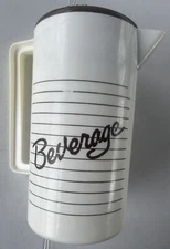 Drink Beverage Pitcher Plastic 1980’s White & Brown Vintage