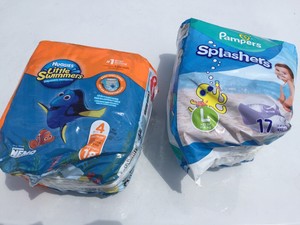 pampers little swimmers