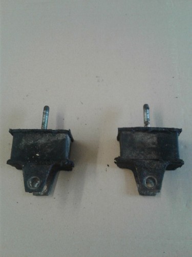 VW BUS T3 Halterung Motorträger. WBX, Gummilager 2Stück