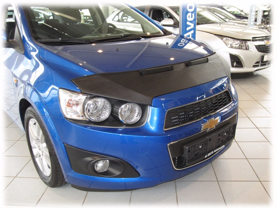 CARBONO Chevrolet Aveo Sonic Holden Barina T300 desde 2011 SUJETADOR CAPÓ COCHE MÁSCARA NASAL Foto 2 de 4