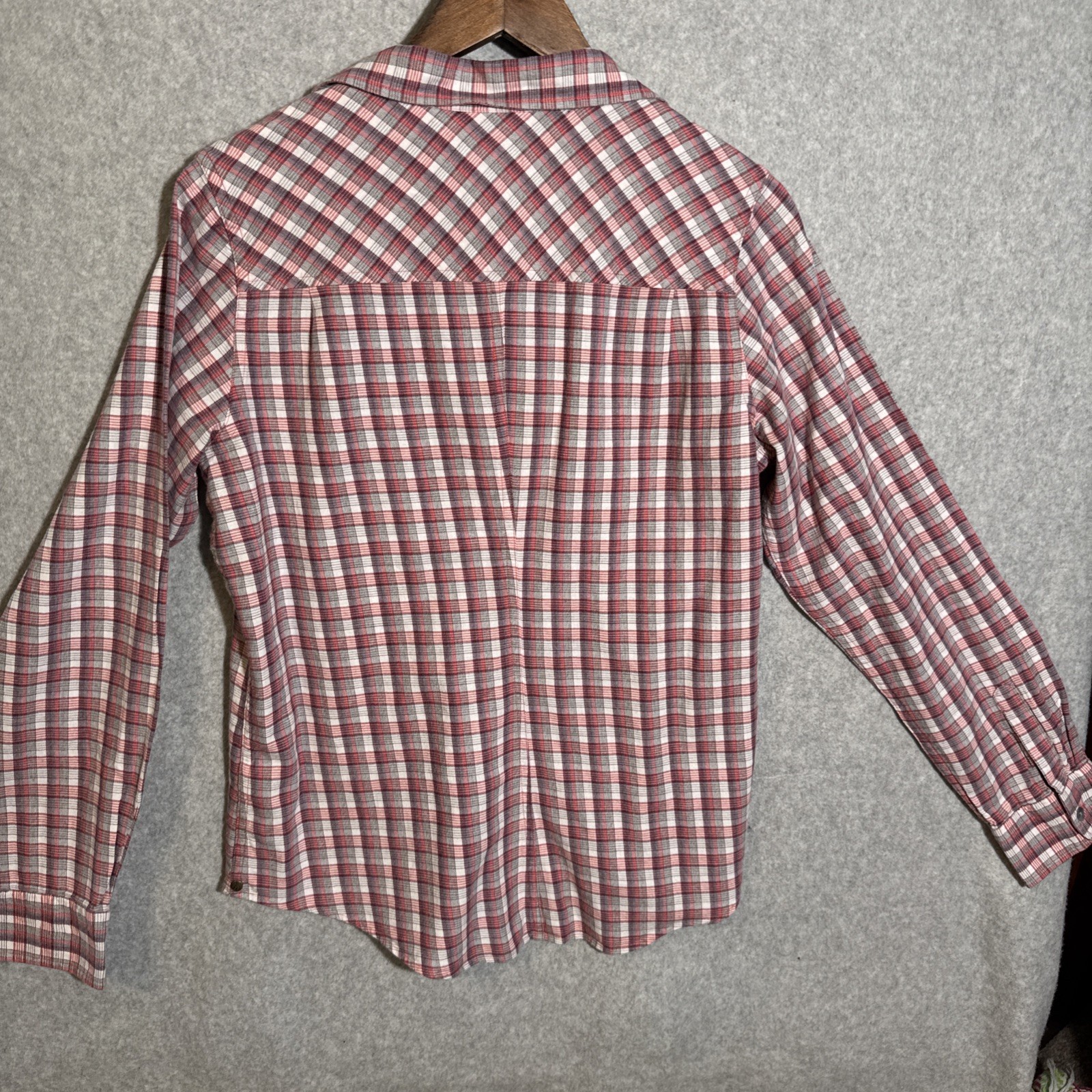 Pendleton Women’s V Neck Buttoned Plaid Shirt - image 5