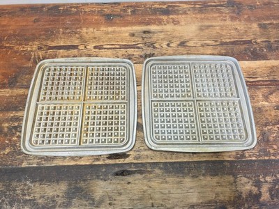 Vintage Sunbeam CG-1 Waffle Maker Replacement Plates Set 23-4260 Aluminum 1950s