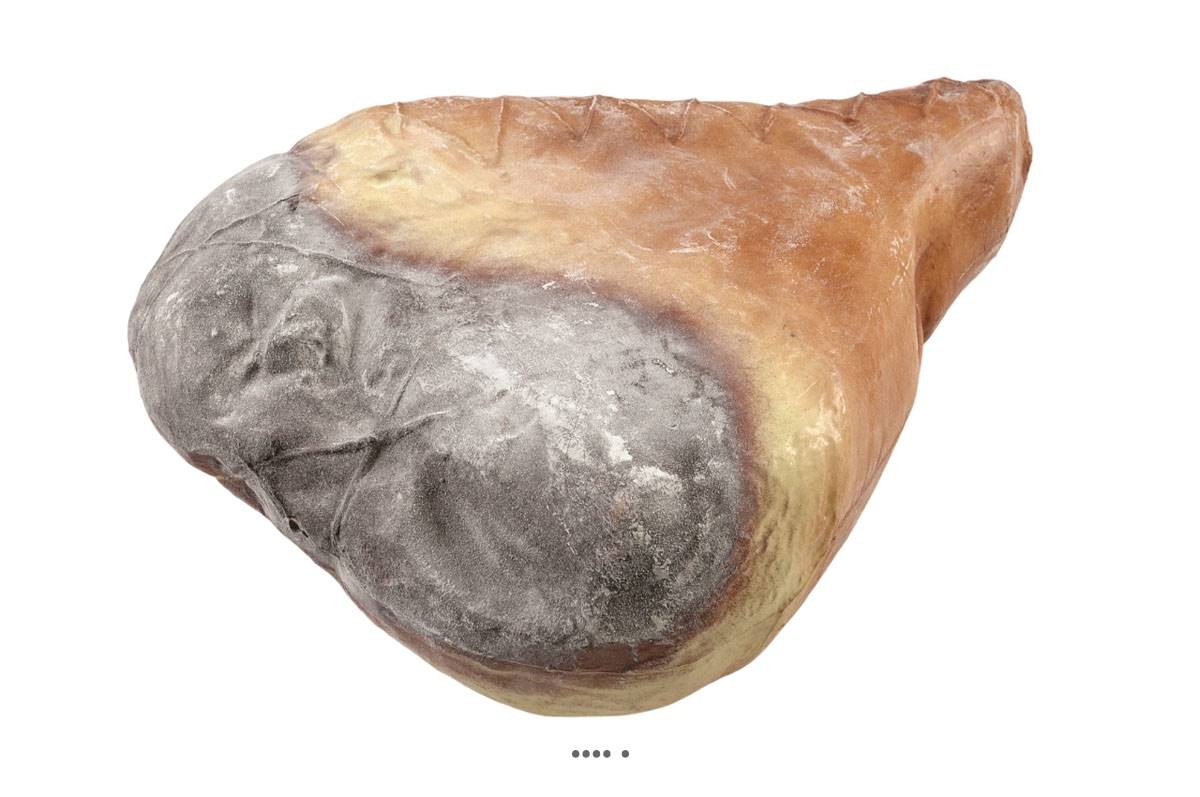 Jambon fumé artificiel de 35cm pour décoration de cuisine rustique et buffet