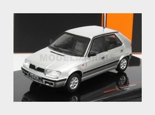 IXO-MODELS CLC447N.22 SKODA Felicia 1998 Silver 1/43 Diecast Car