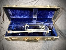 Vintage Getzen Titleist Soprano G Bugle