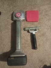 Roberts Knee Kicker Carpet Stretcher Model 10–412 Vtg And Vtg Seam Roller 