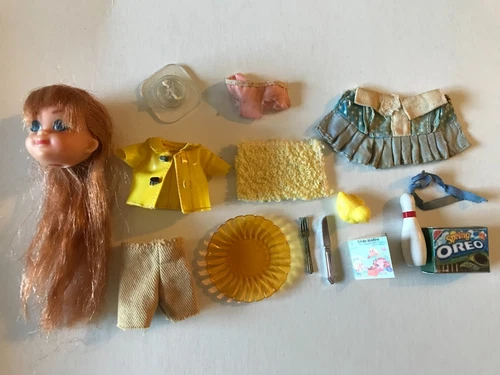 Mattel 1960's Liddle Kiddles Towel Jacket Stand Muffet Doll Head Accessories Lot
