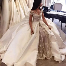 Luxury Ball Gown Wedding Dresses Saudi Arabia Cap Sleeve Lace Applique Satin