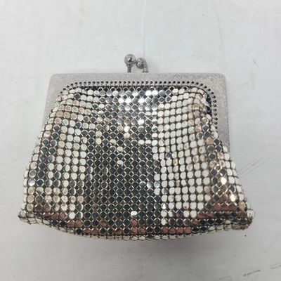 #ad Vintage Whiting amp; Davis Silver Tone Mesh Coin Purse Kiss Lock Made in USA $39.99