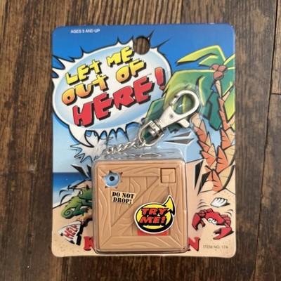 Let Me Out Of Here Key Chain Sky Kids - Shipping Crate Talking Box NEW