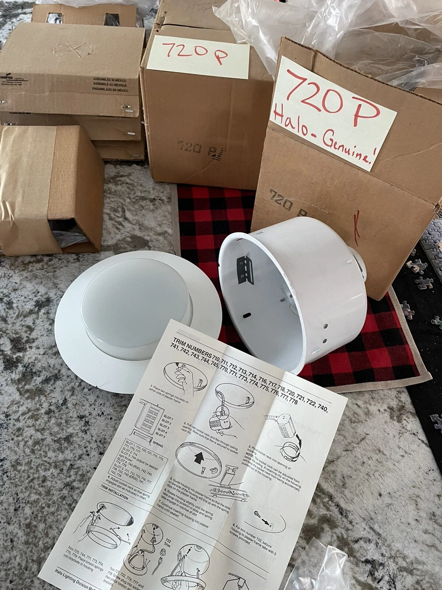 Halo 6 top recessed light