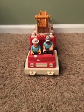 Vintage 1978 Fisher Price 319 Fire Truck With Ladder  Husky Helpers