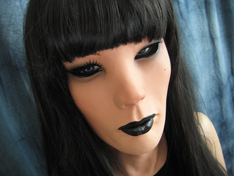 Latex Mask LIV VANESSA +WIG +LASHES Real. Female Rubber Face Crossdresser Trans - Image 4 of 4