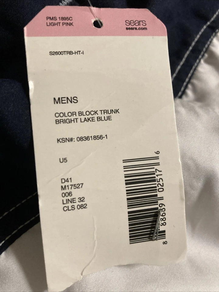 TRADER BAY SWIM TRUNKS/SHORTS SIZE LARGE RED WHITE BLUE WITH POCKETS - Image 3 of 4