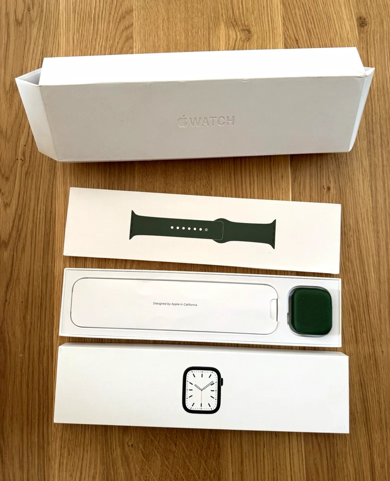Apple Watch Series 7, photo 1 of 5