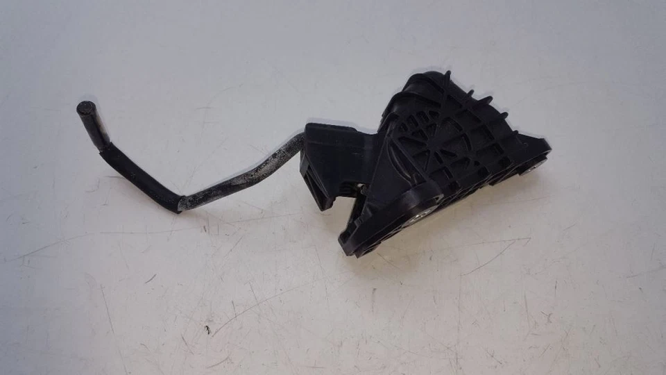 Pedal de combustible Pedal de gasolina con sensor 2007 2008 Lexus GS350 78120-30A40 Foto 4 de 4