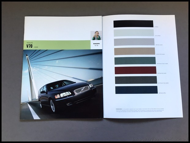 2005 Volvo V70 38-page Original Car Sales Brochure Catalog - 2.4