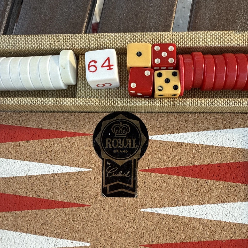 Juego de viaje Crisloid Backgammon 3/4” rojo blanco remolino magnético RARO de colección  Foto 3 de 4