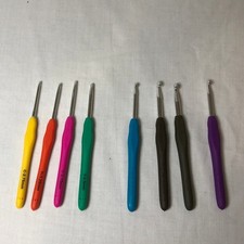 Ergonomic Crochet Hooks 2.77-5.5mm Set of 8