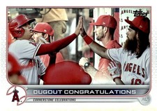 2022 Topps #416 Dugout Congratulations Rainbow Foil