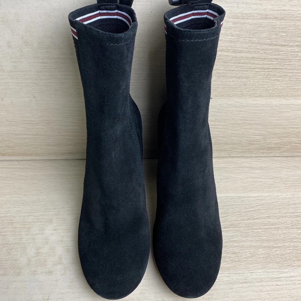 Botas Etienne Aigner “MARELLE” negras de gamuza/textil punta redonda, talla 6,5 M Foto 4 de 4