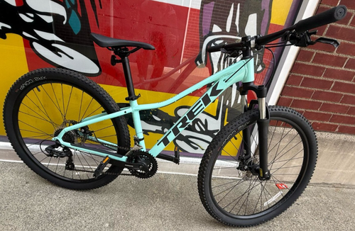 Trek Marlin 4 27.5 Voodoo Aloha Green XS Mountain Bike